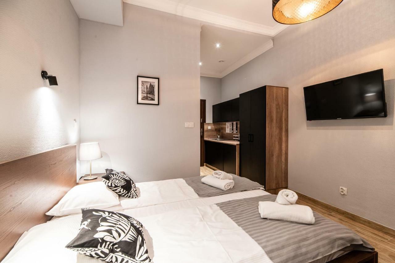 Lubomirskiego 23 Residence - Great Location, 10 Min To Main Square By Foot, Right Next To Main Rail And Bus Station Cracovie Extérieur photo